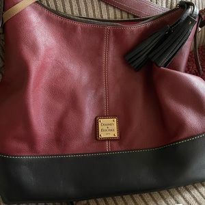 Dooney & Bourke leather Hobo Pocketbook
